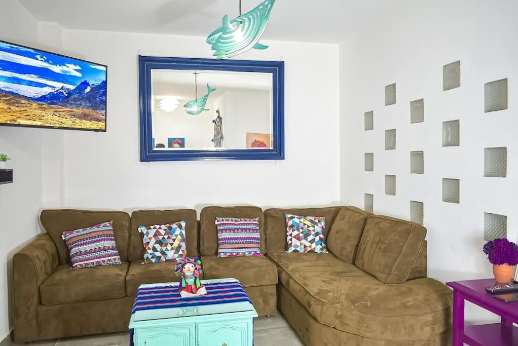 Downtown Beautiful 2Br Apartment Blocks From Beach #5 拉巴斯 外观 照片